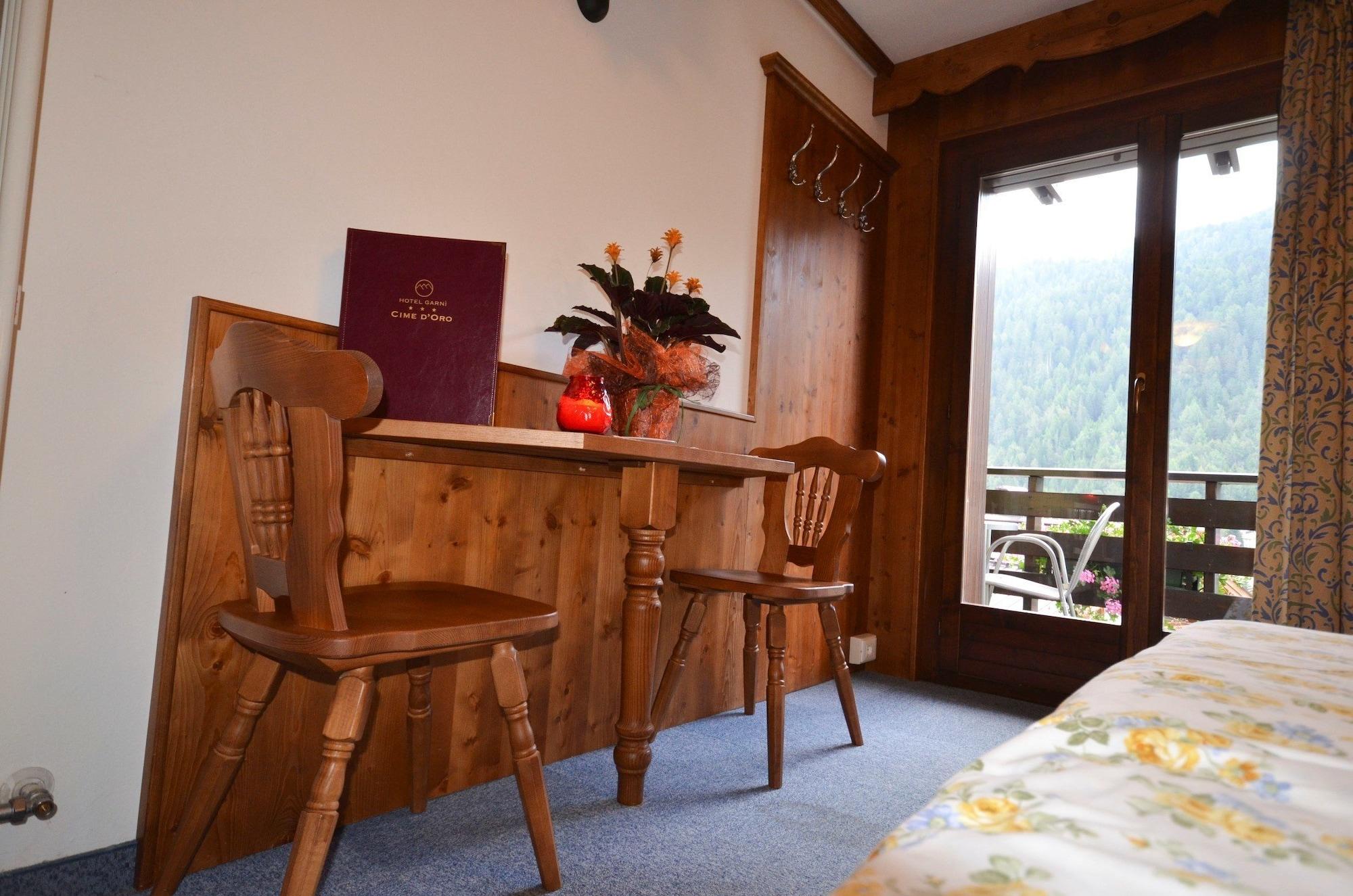 Hotel Cime D'Oro Мадонна-ди-Кампильо Экстерьер фото