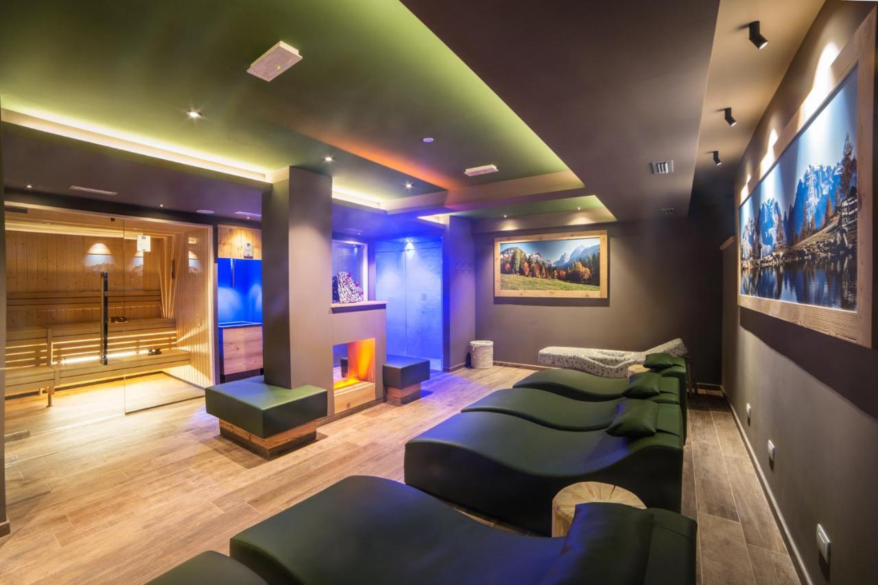 Hotel Cime D'Oro Мадонна-ди-Кампильо Экстерьер фото